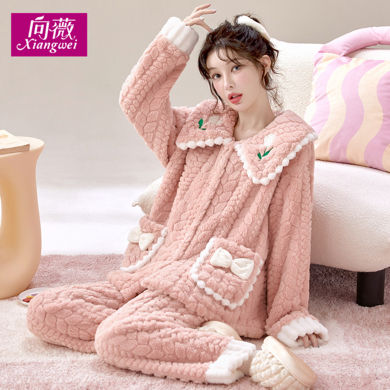 法兰绒卡通甜美可爱家居服