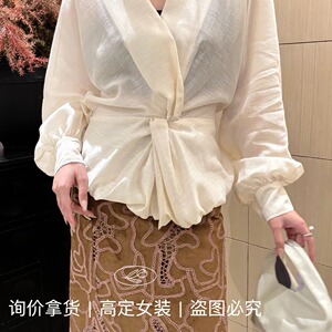 早秋新中式天丝扭结收腰泡泡袖衬