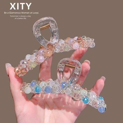 轻奢重工手工线穿水晶珠珠抓夹女高级感后脑勺盘发鲨鱼夹子头饰