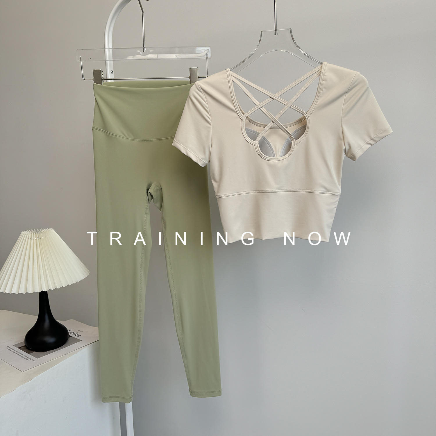 瑜伽服套装女夏季紧身显瘦运动服