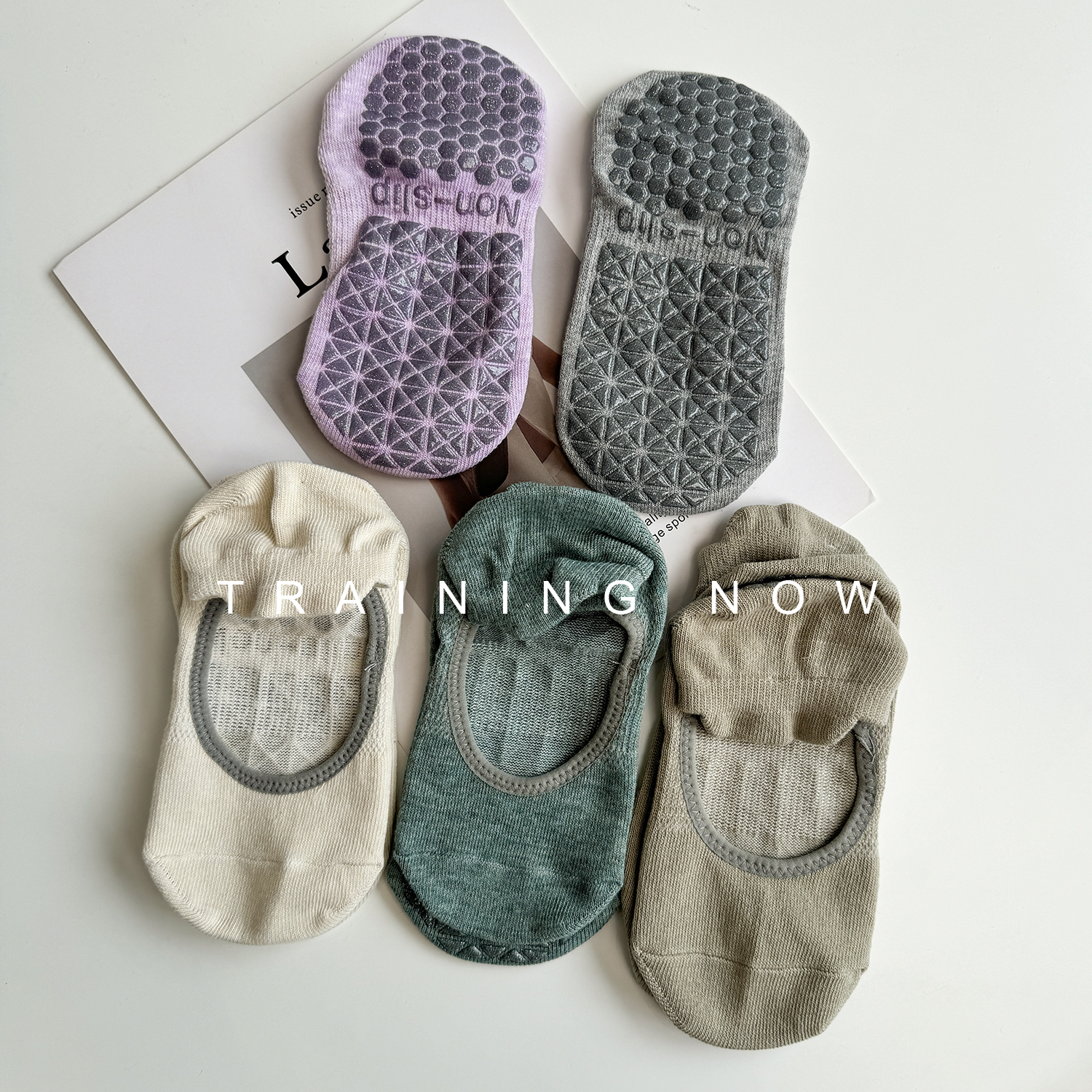 高颜值瑜伽袜女室内防滑弹力袜