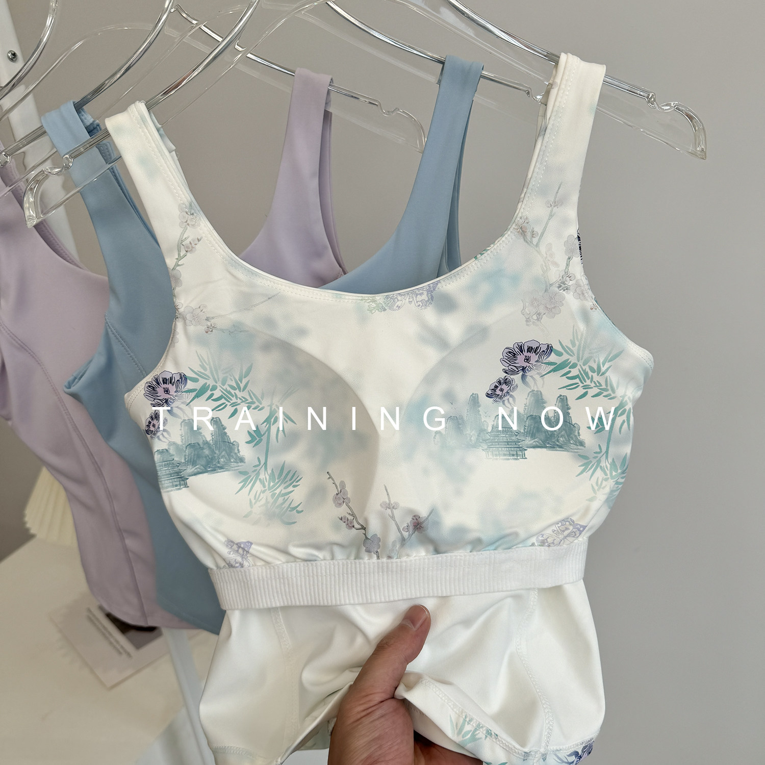 一体式瑜伽服背心女新款国风遮副乳健身文胸普拉提训练运动内衣,运动服/休闲服装,运动背心,淘宝优惠券,粉丝福利购,淘宝优惠卷