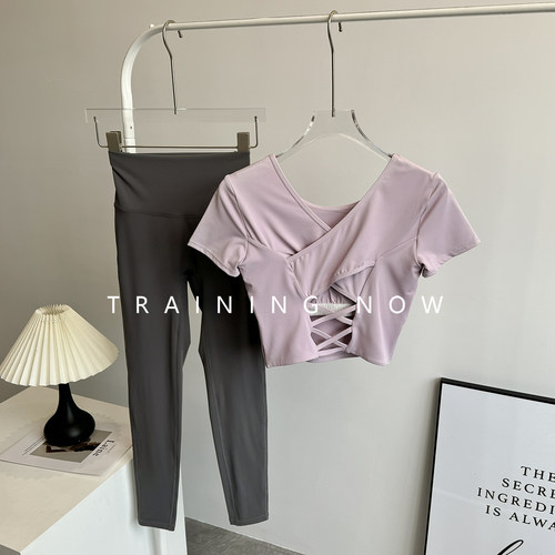 夏晨跑服套装女时尚新款显瘦美背