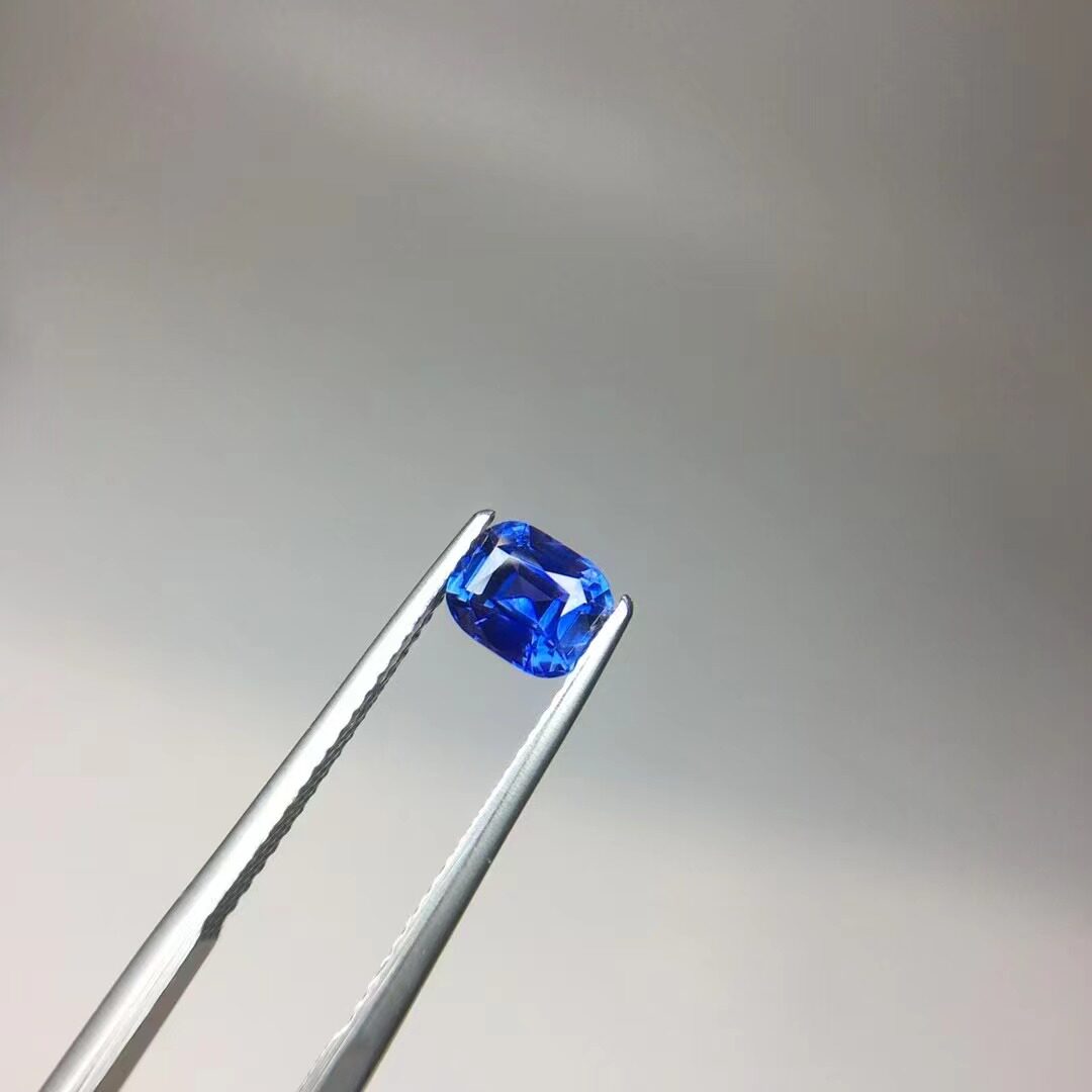 千千弘珠宝天然蓝宝石一手货源