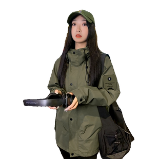 春秋季外套男女款冲锋衣2025新款爆小个子夹克登山服户外软壳薄款