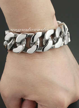 亮银色时尚男款厚重型钛钢手链 朋克风潮骑士316L不锈钢手链