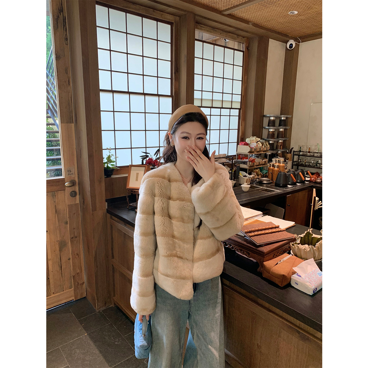 整皮獭兔毛皮草外套女短款显瘦龙猫兔晕染撞色2025冬季新款圆领