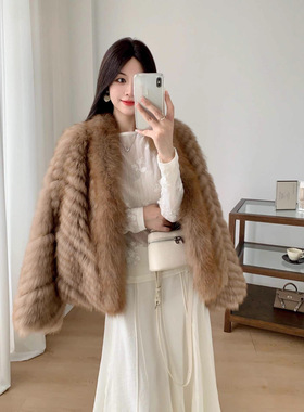 [梨子宝宝]进口狐狸毛阔版车条年轻款皮草外套短款毛毛大衣女