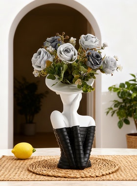 黑白简约人物造型花瓶摆件