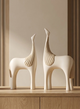现代简约白色小马摆件一对