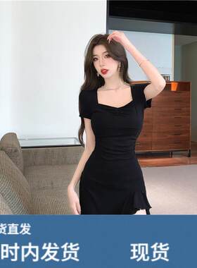 夏季新款不规则独特洋装超好看小个子紧身显瘦荷叶边性感包臀裙