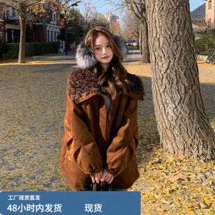 咖色复古麂皮绒派克羽绒服2025新款女冬美拉德大毛领皮毛一体外套