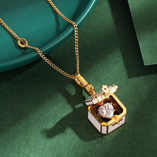 瑞士【设计师】Francesca 珐琅彩釉可打开首饰盒吊坠爱心扣项链