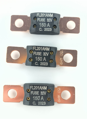 适用于荣威350 550 750 360 RX3名爵MG6 MG7 MG3 ZS GT保险丝150A