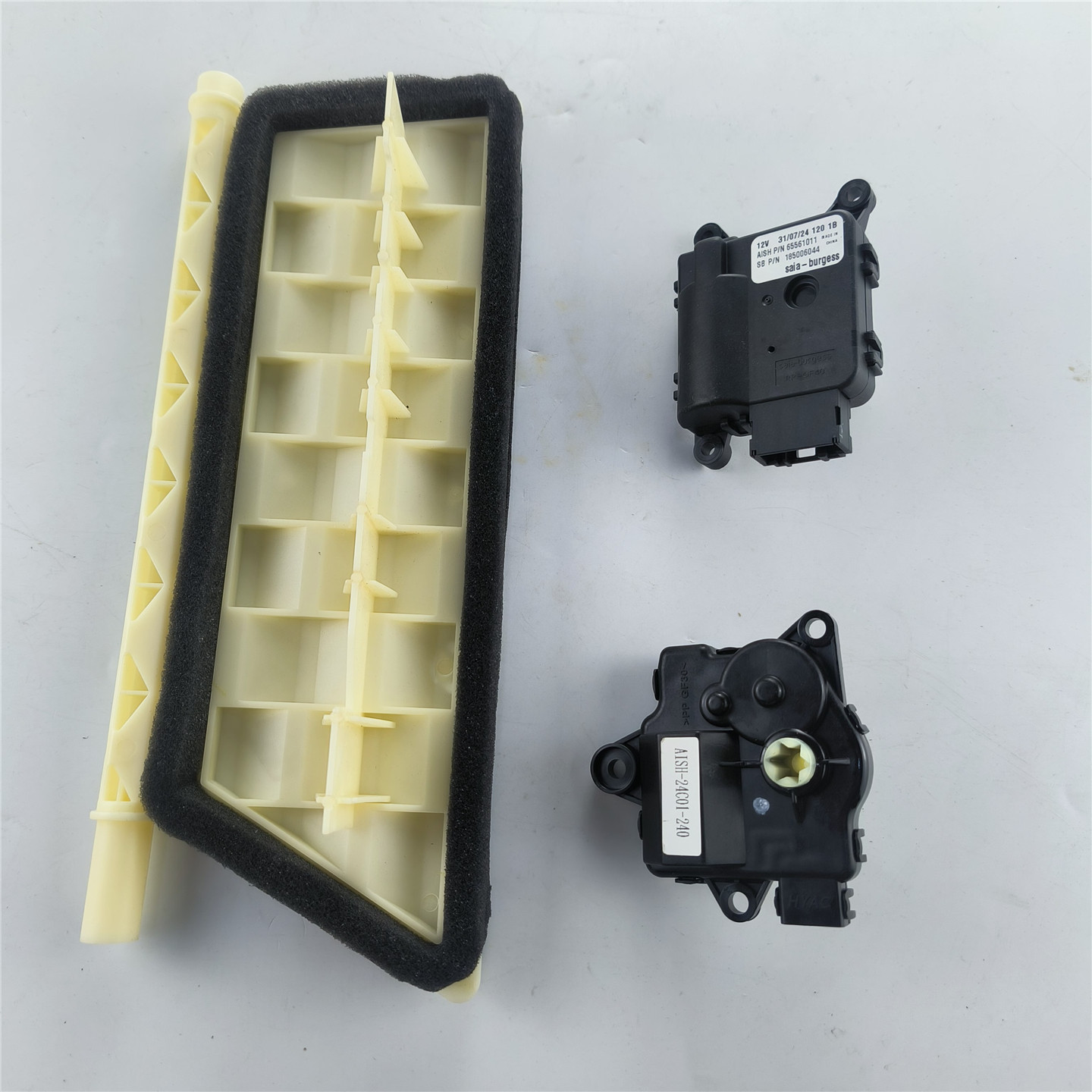 适配荣威350名爵GT暖风电机翻板