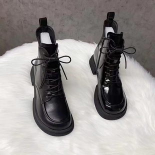 欧洲站马丁靴女英伦风2025秋冬新款 加绒炸街休闲短靴厚底瘦瘦靴女