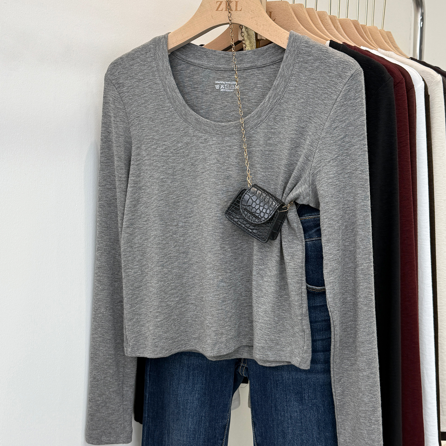 弹力雪花棉U领长袖t恤女秋冬流行纯色打底衫叠穿外套小个子上衣潮