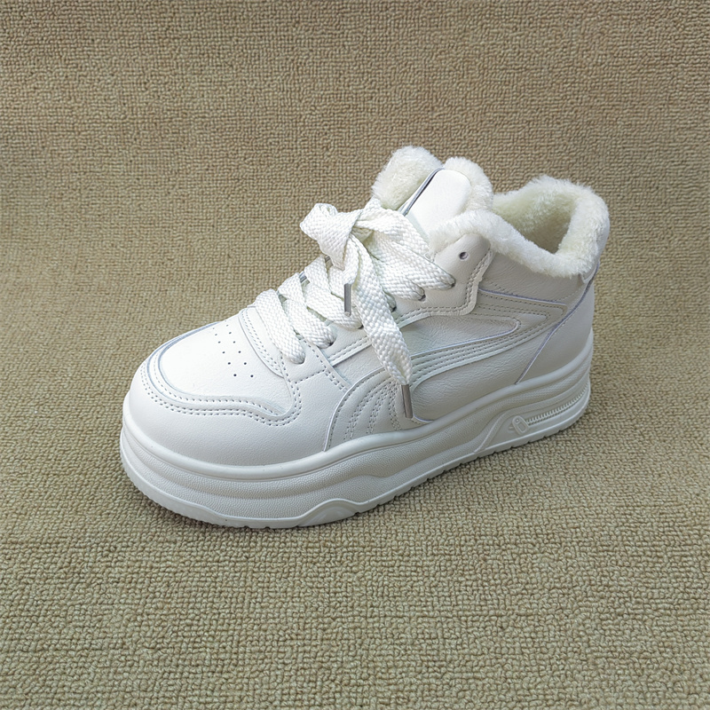 2025冬季休闲白色厚底深口单鞋