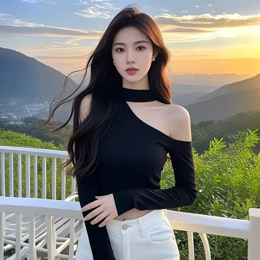 春季甜辣妹挂脖漏肩修身短款上衣