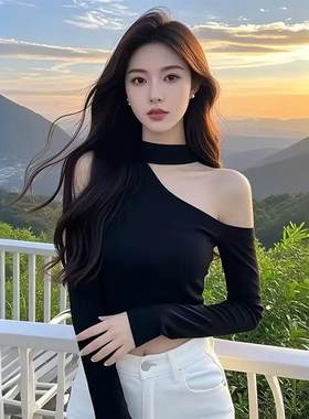 春季甜辣妹挂脖漏肩修身短款上衣