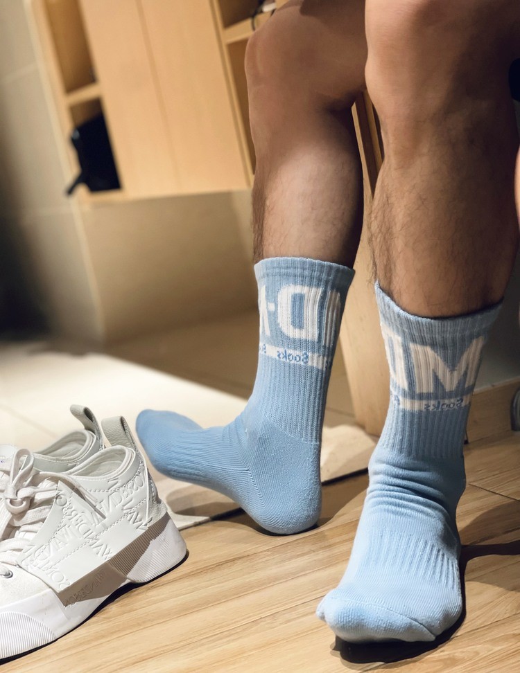D.M男中筒袜棉毛巾底透气棉防臭