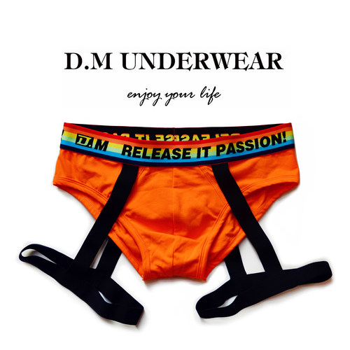 D.M彩虹纯色个性黑白打底三角裤