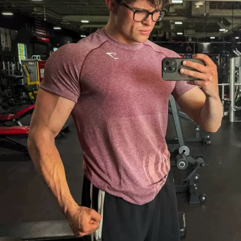 Gymshark vital男士无缝半袖运动紧身衣短袖吸湿排汗面料速干弹力