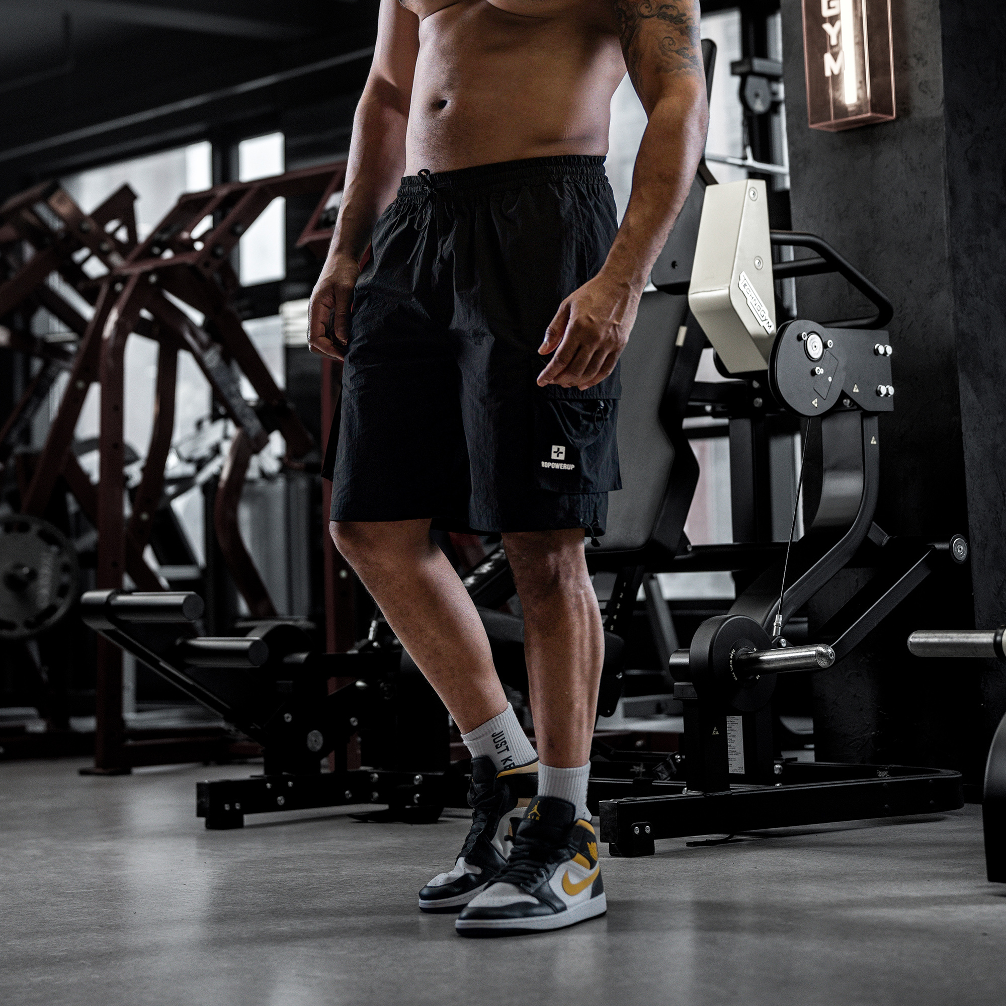 bdpowerup夏季轻薄梭织工装短裤男简约印花直筒运动短裤男宽松