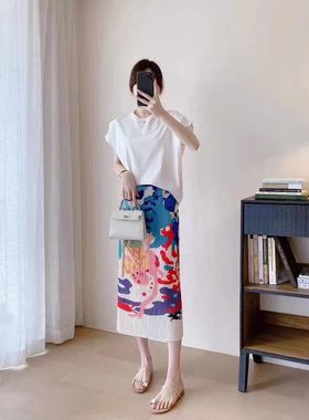 日系三宅风系列百褶半裙花裙夏季松紧腰减龄洋气皱褶直筒半身裙女