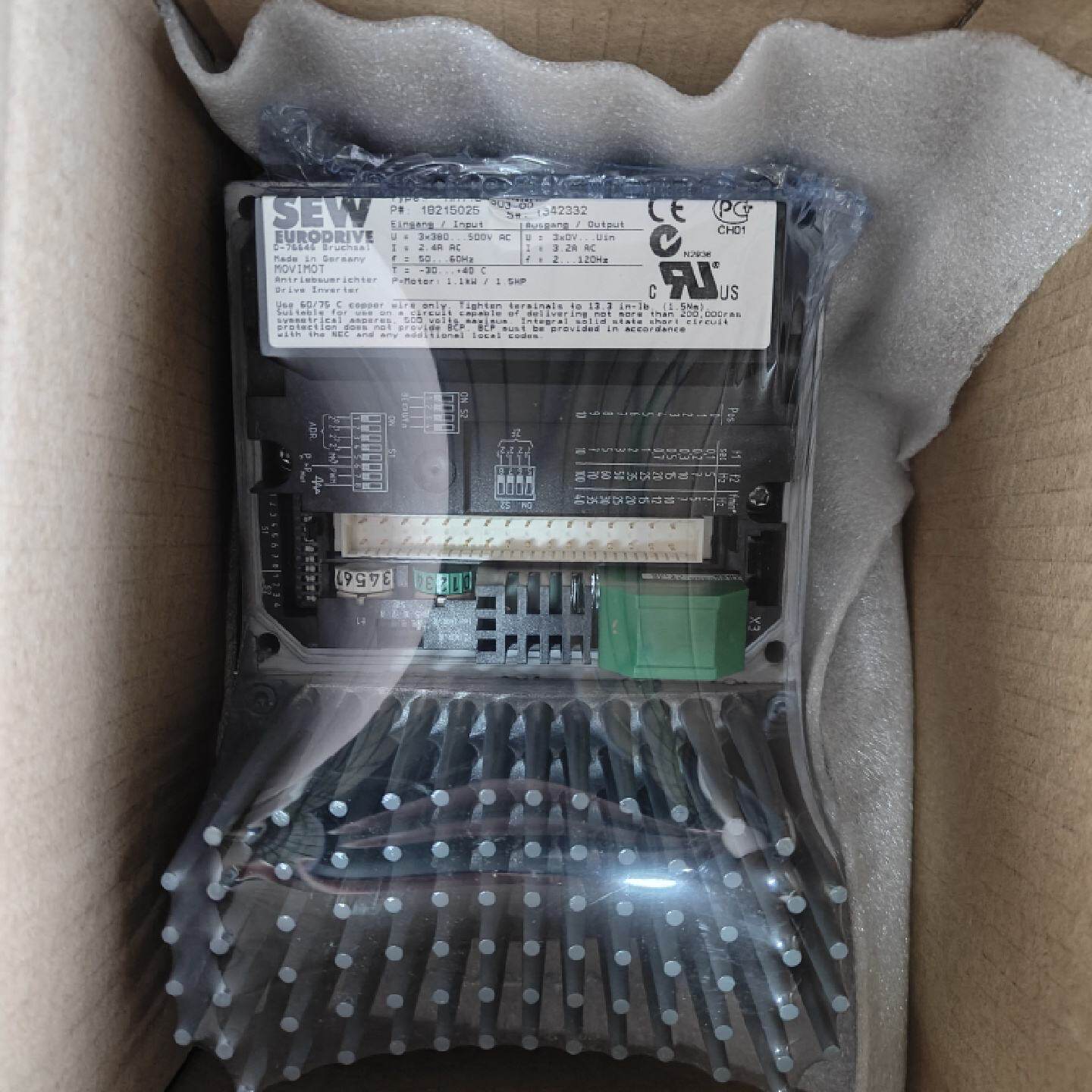 议价sew变频器MM22D-503-00 MM15D-503-00货谘询下单价格美丽