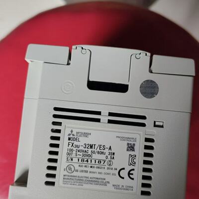 三菱PLCFX3U32MTESA原装正品成色漂亮