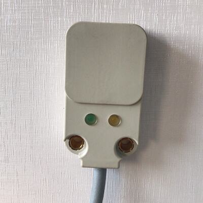 询价E2K2W20MB14方形接近开关传