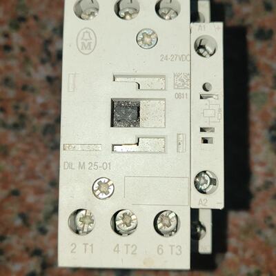 接触器MoellerDILM2501