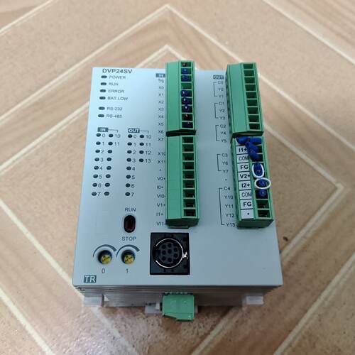 【议价】台达PLC DVP24SV11T2，功能正常，成色为实图适用