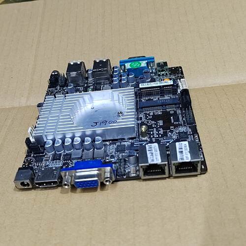 j1900双千兆网卡12x12软路由掌上主板-议价