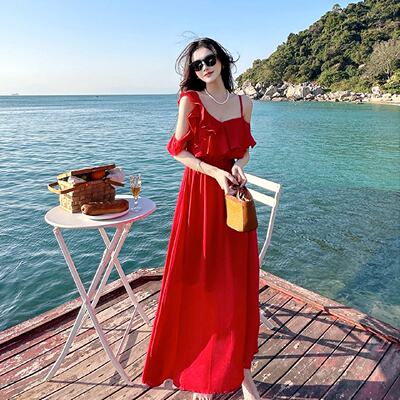 海滩夫人三亚海边红色雪纺度假沙滩裙荷叶边连衣裙女夏季吊带长裙