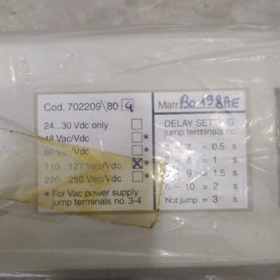 议价abb欠压延时继电器（UVD）SACE YU DELAY 702209/804新老款通