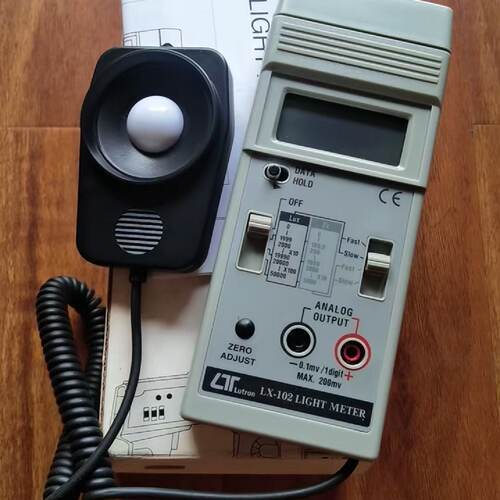 台湾路昌原装 照度计 LX-102 全新未使用过—议价