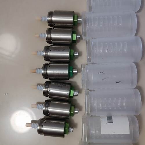 法兰克VPT1-04S-00换色阀，8成新，为单个价格—议价