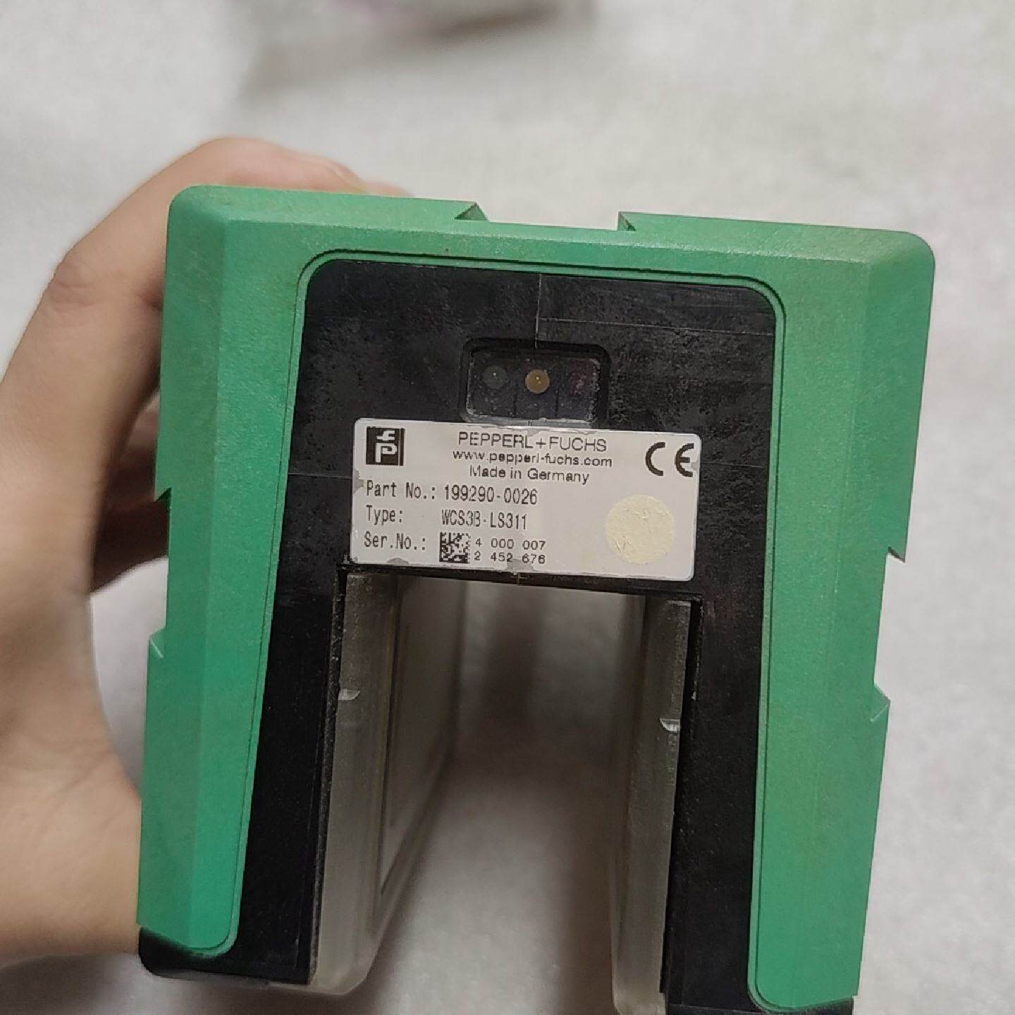 议价倍加福PEPPERLFUCHS读码器WCS3BLS311可维修