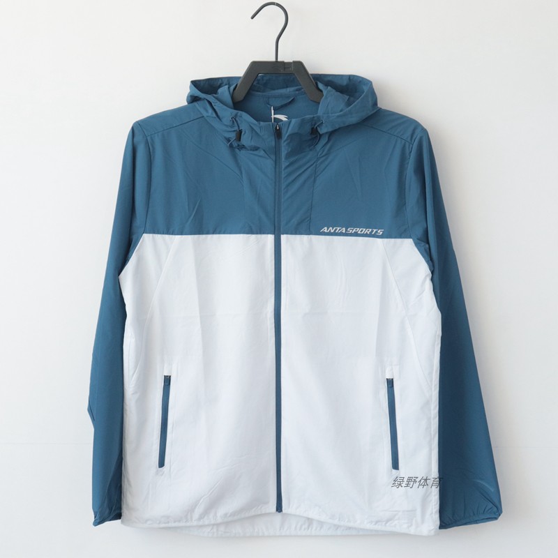 安踏男单风衣春秋梭织薄外套连帽户外防晒训练运动上衣152437631U