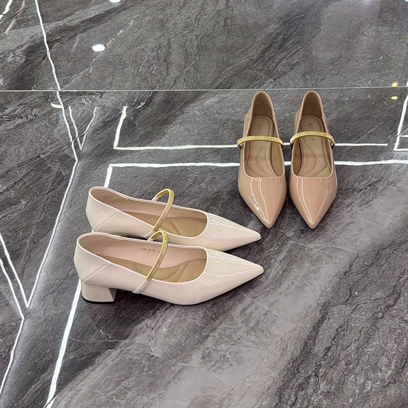 洋气漆皮尖头一字带玛丽珍鞋女2026春季新款气质百搭粗跟浅口单鞋