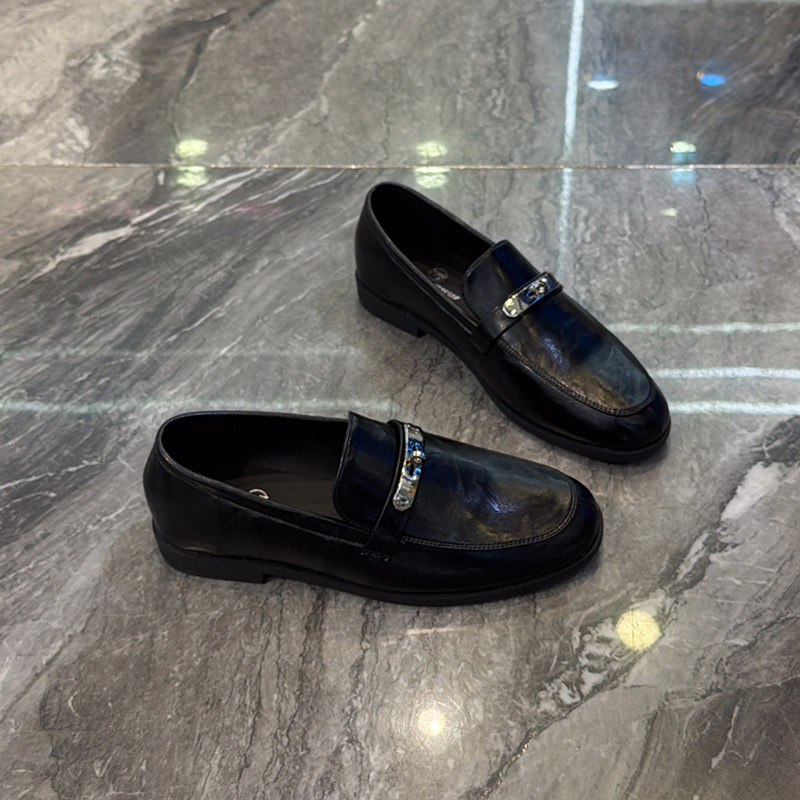 真皮软底搭扣复古乐福鞋女2026春新款流苏浅口单鞋简约百搭小皮鞋,女鞋,乐福鞋（豆豆鞋）,淘宝优惠券,粉丝福利购,淘宝优惠卷