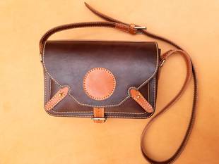 型PDF电子版 型图纸版 图纸 斜挎包单肩包手工皮具皮艺版 Naomi