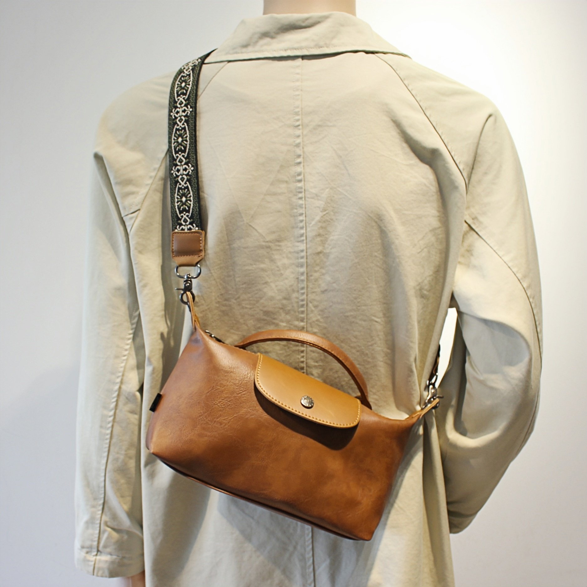 2025新款小众高级感手提包斜挎潮