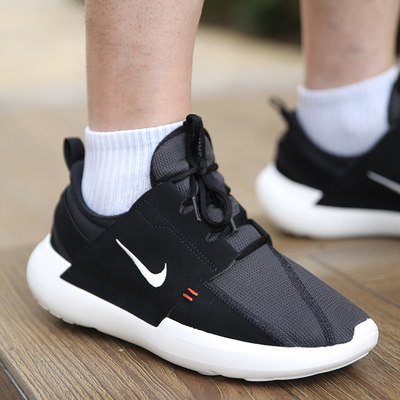 Nike耐克男E系列缓震透气跑鞋