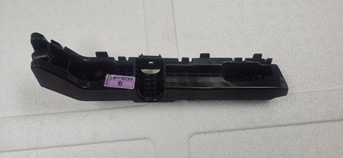 东风小康k07s前杠支架，前杠吊耳，k01Lk02L前保险杠支架