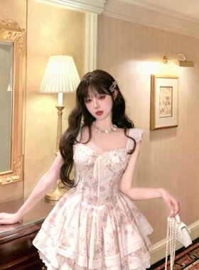 Bull0313一个叁花屿云箩 甜美飞袖碎花收腰公主蓬蓬连衣裙短
