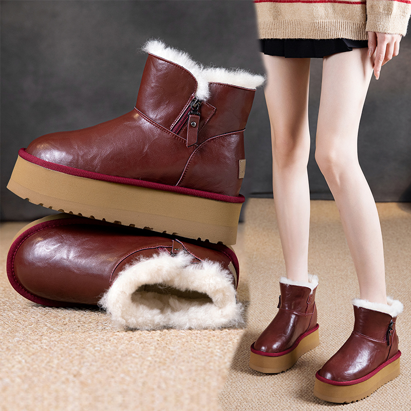 厚底真皮冬季加绒保暖漆皮雪地靴