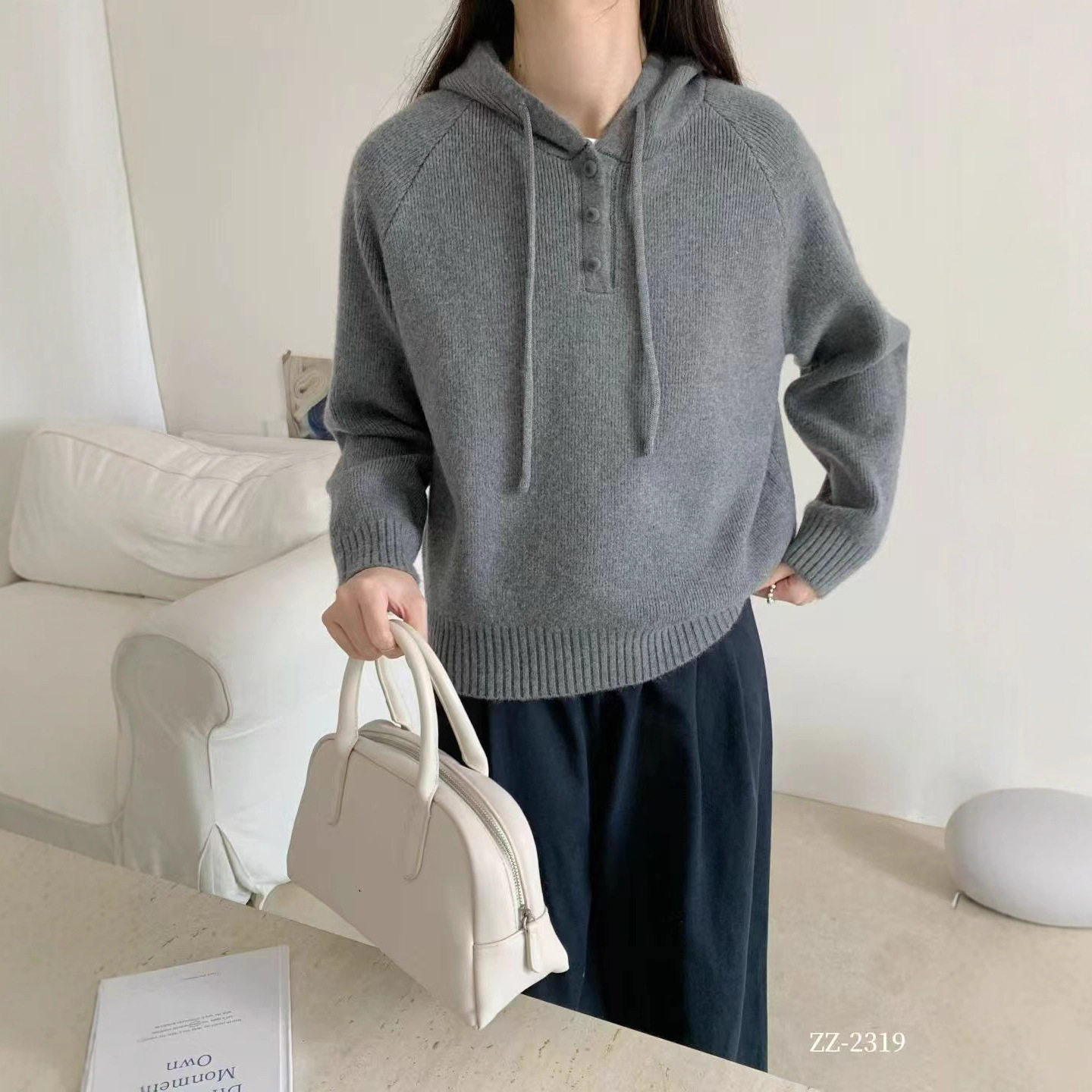 园园美衣毛衣新款连帽学院风加厚保暖毛衣套头宽松休闲针织衫外套